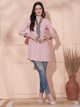 Ethnic Floral Embroidered & Woven Straight Fit Kurti - Pink