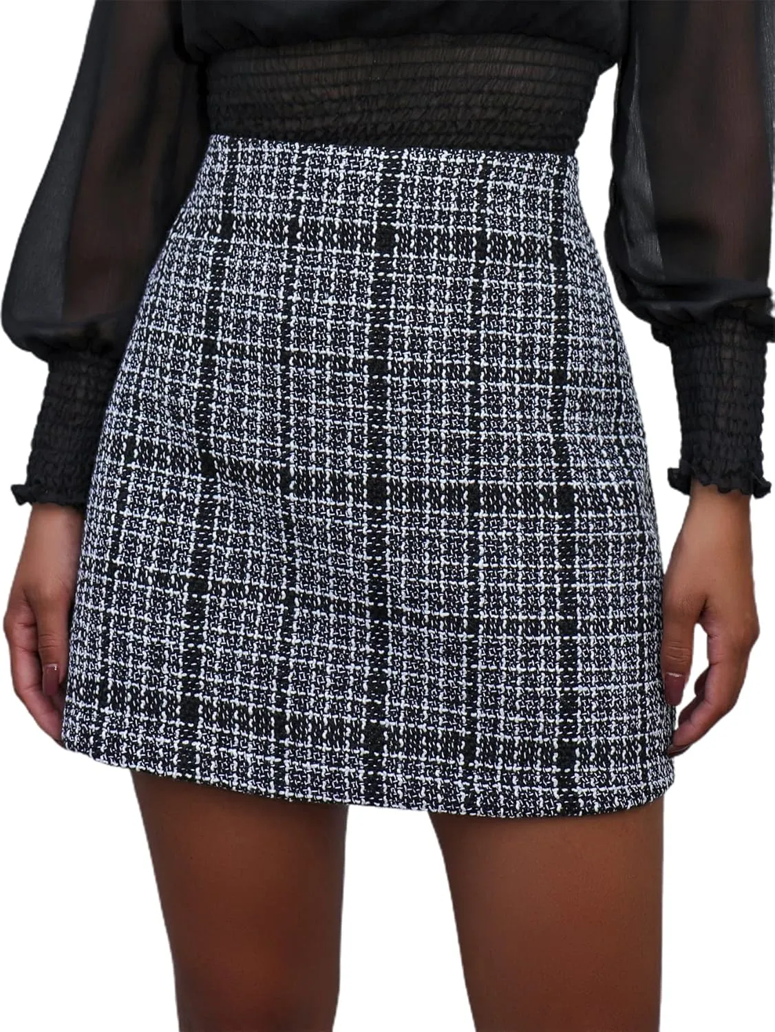 WDIRARA Women's Mid Waist Above Knee Casual Plaid Mini Skirt